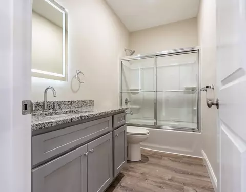 Bath - 146 18th St, Fall River, MA 02723 photo 2 of 4