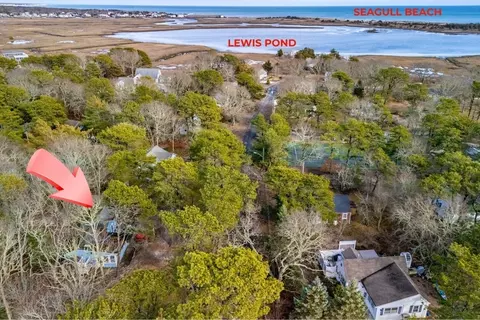 184 S Sea Ave #3, Yarmouth, MA 02673
