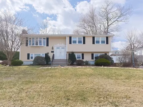 222 Evergreen Ave, Braintree, MA 02184