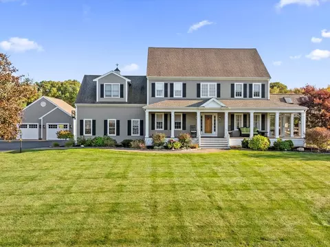 21 Smith St, Westborough, MA 01581