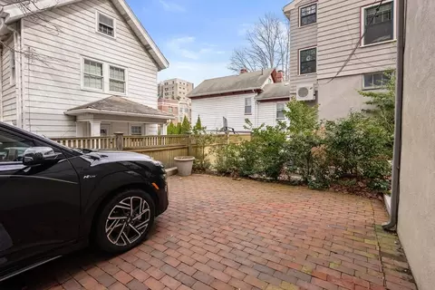 65 Atherton Rd, Brookline, MA 02446 photo 21