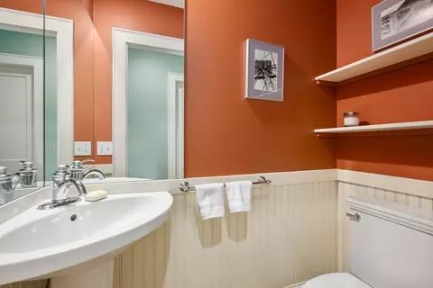 65 Atherton Rd, Brookline, MA 02446 photo 10