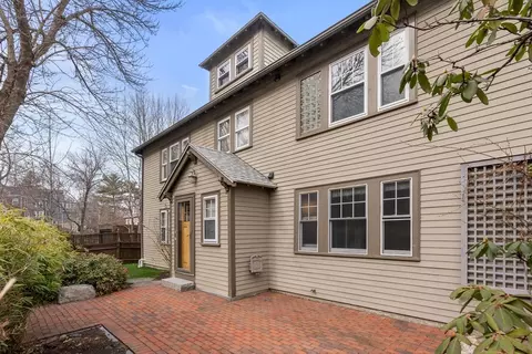 65 Atherton Rd, Brookline, MA 02446