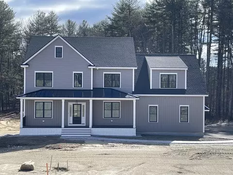 42 Paugus Trl, Groton, MA 01450
