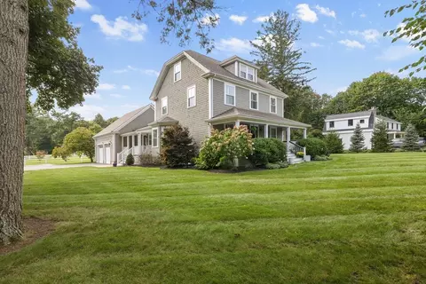 291 First Parish Rd, Scituate, MA 02066