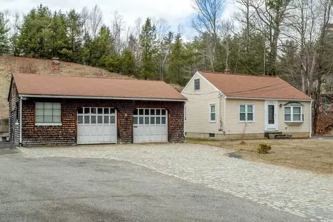 142 State Rd E, Westminster, MA 01473