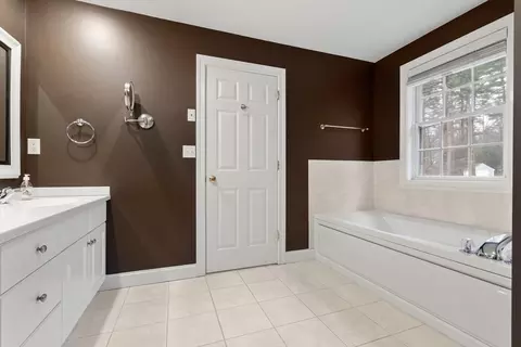 9 Danforth, Bolton, MA 01740 photo 23