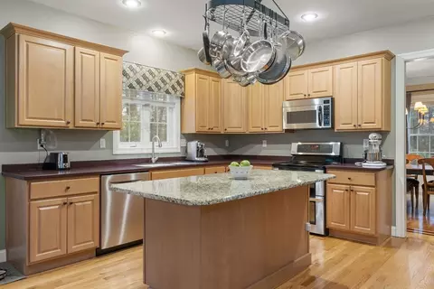 9 Danforth, Bolton, MA 01740 photo 11