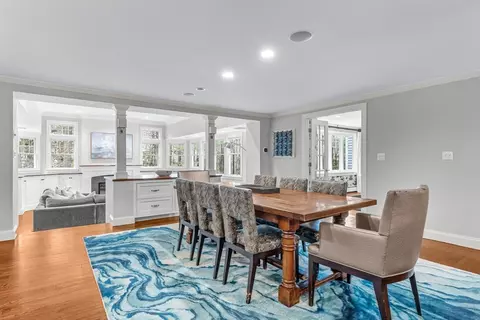 22 Chadwick Rd, Weston, MA 02493 photo 9