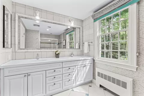 22 Chadwick Rd, Weston, MA 02493 photo 22