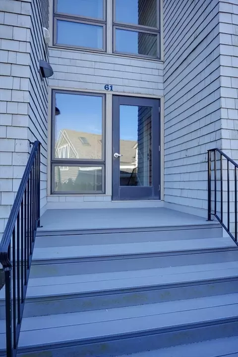 61 Brackett Pl #C, Marblehead, MA 01945 photo 28