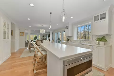 111 East St, Hingham, MA 02043 photo 14