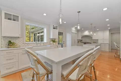 111 East St, Hingham, MA 02043 photo 16