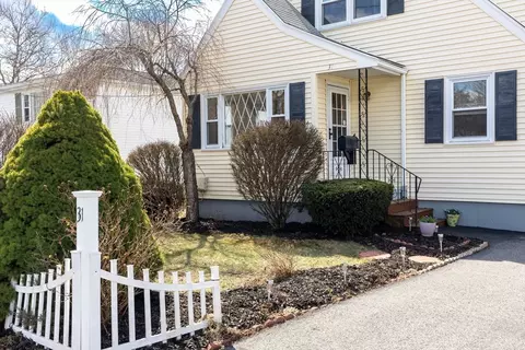 31 Sherman Rd, Dedham, MA 02026 photo 4