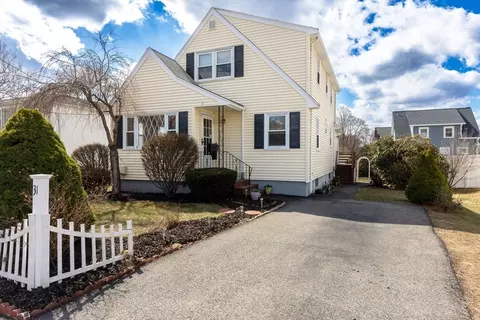 31 Sherman Rd, Dedham, MA 02026 photo 3