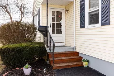 31 Sherman Rd, Dedham, MA 02026 photo 5