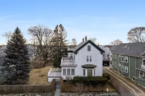 30 George St, Medford, MA 02155