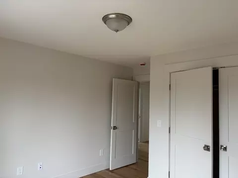 72 Valmor St, Worcester, MA 01604 photo 13