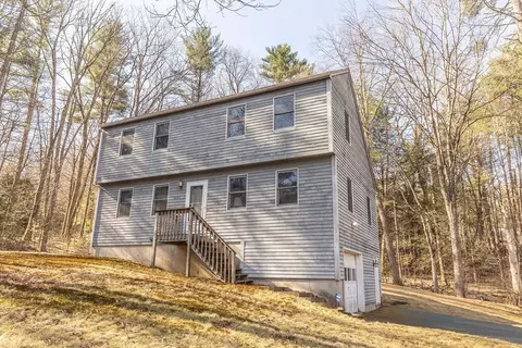 665 Federal St, Belchertown, MA 01007