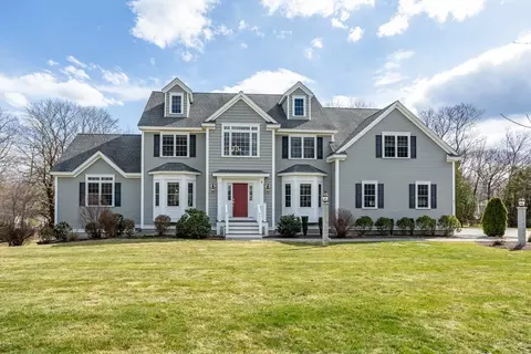 2 Starwood Xing, Andover, MA 01810