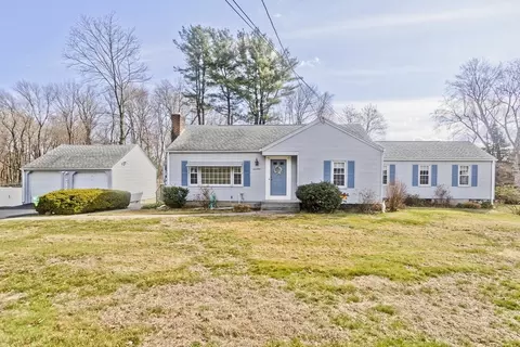 17 Rogers Rd, East Longmeadow, MA 01028