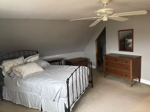 Bedroom - 169 River Rd, Whately, MA 01093 photo 2 of 4