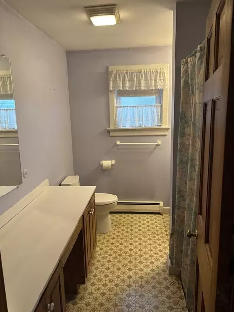 Bath - 169 River Rd, Whately, MA 01093 photo 1 of 1