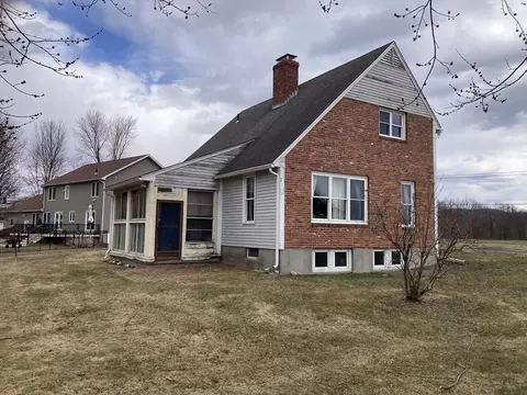 Exterior - 169 River Rd, Whately, MA 01093 photo 3 of 5