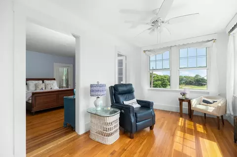 31 Beach Rd, Gloucester, MA 01930 photo 18
