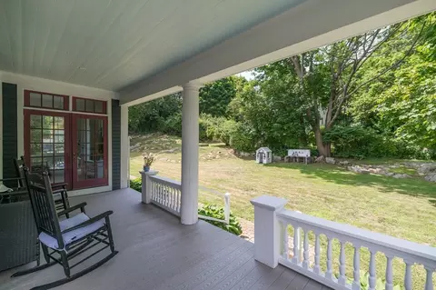 31 Beach Rd, Gloucester, MA 01930 photo 4