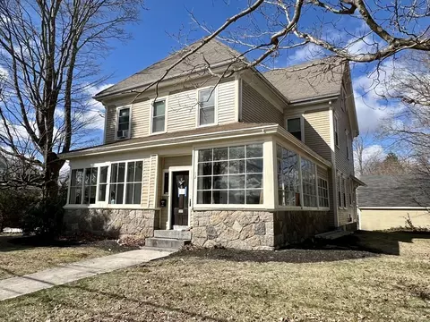 82 Pleasant St, Whitman, MA 02382
