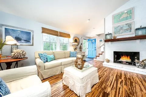 220 Lewis Pond Rd, Cotuit, MA 02635 photo 7