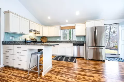 220 Lewis Pond Rd, Cotuit, MA 02635 photo 10