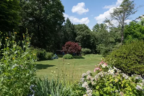 110 Robin Rd, Weston, MA 02493 photo 39