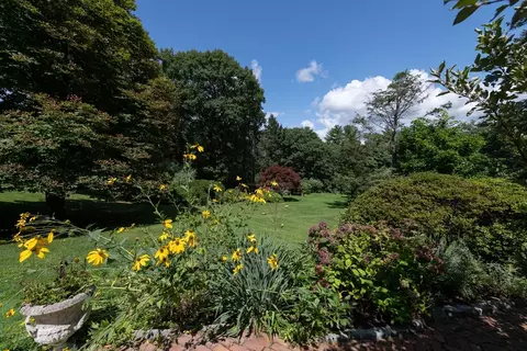 110 Robin Rd, Weston, MA 02493 photo 40
