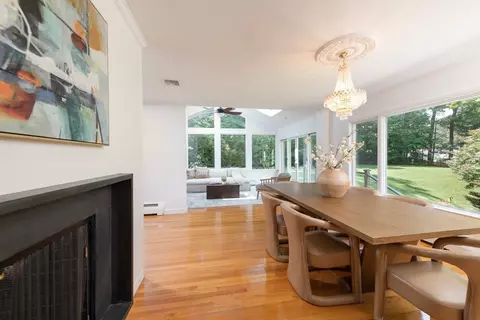 110 Robin Rd, Weston, MA 02493 photo 9