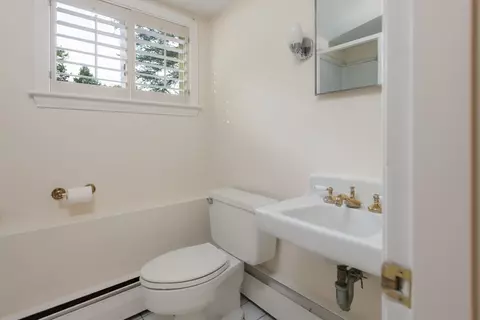 110 Robin Rd, Weston, MA 02493 photo 27