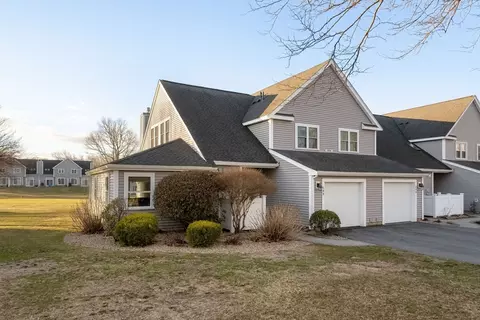 588 White Cliff Dr #588, Plymouth, MA 02360