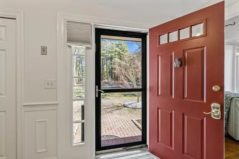 29 Amanda Ct, Cotuit, MA 02635 photo 3