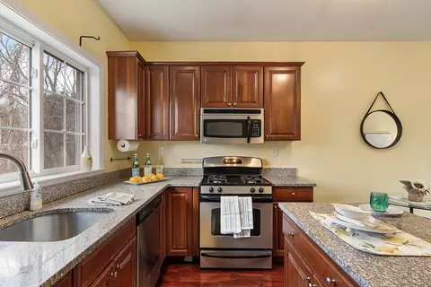 19 Railroad St #E2, Acton, MA 01720 photo 13