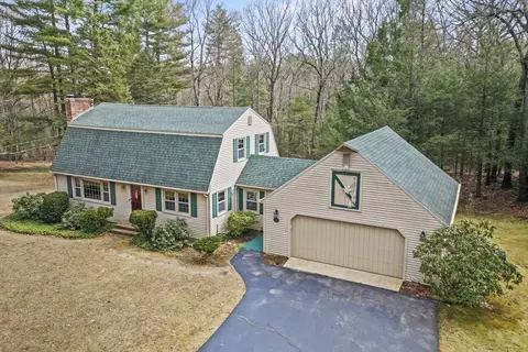 36 Osgood Rd, Charlton, MA 01507
