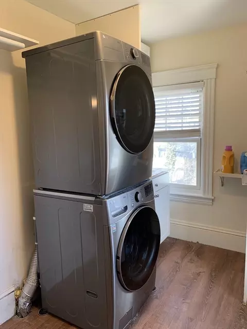 25 Clark St, Worcester, MA 01606 photo 34