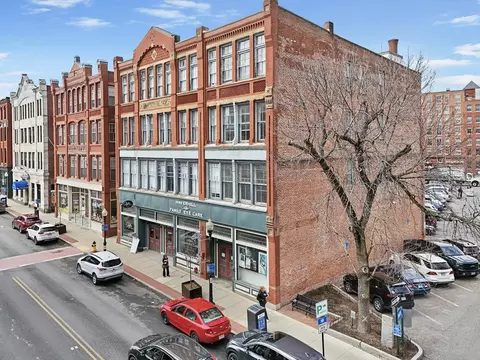 57 Washington St #3A, Haverhill, MA 01832