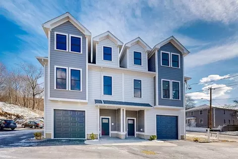 339 Quarry St #2, Quincy, MA 02169