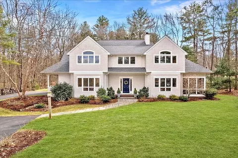 11 Sassamon Rd, Natick, MA 01760