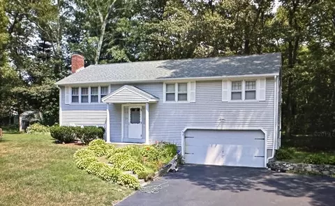 98 Sunset Dr, Northborough, MA 01532
