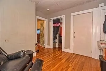 Entry Way - 9 Carter St, Everett, MA 02149 photo 2 of 2