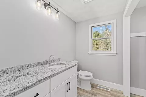 Bath - 310 Charge Pond Rd, Wareham, MA 02571 photo 1 of 3