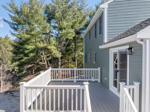 Exterior - 310 Charge Pond Rd, Wareham, MA 02571 photo 3 of 5