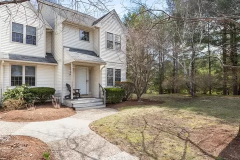 2806 Maple Brook Rd #2806, Bellingham, MA 02019